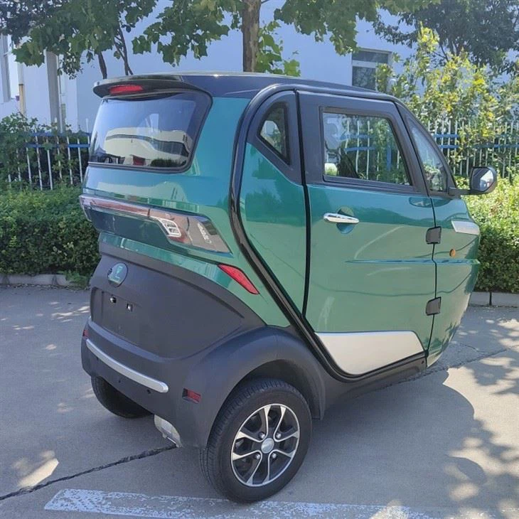 3 Wheel Electro-Tricycle Fast Charging Type Electric Mini Car For Passenger