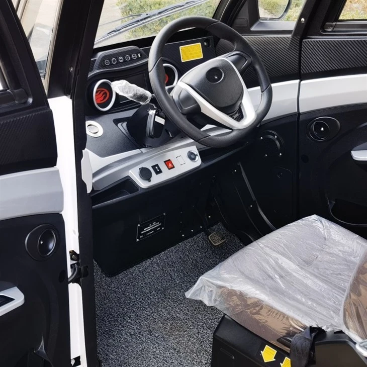 4seats Mini Electric Vehicle Small Car For Daily Travel 4seats Mini Electric Vehicle Small Car For Daily Travel